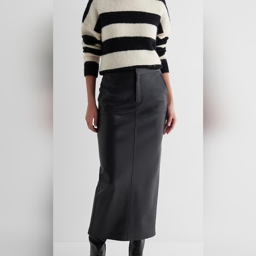 NWOT High Waisted Faux Leather Back Slit Maxi Skirt Faux suede lining